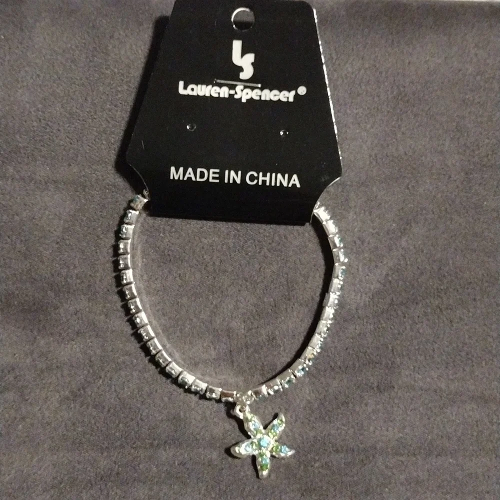 🦋 Genuine Crystals Blue And Green Crystal Starfish Bracelet - Picture 3 of 4